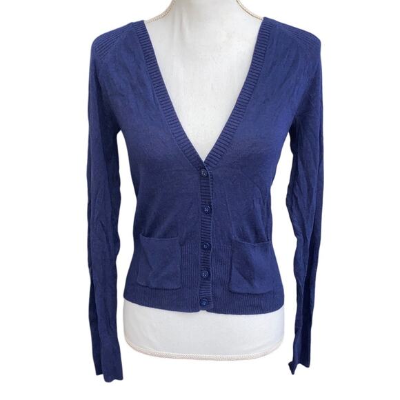 Ribbed Knit V-Neck Cardigan Long Sleeve Button Classic Preppy Elbow Patch Small - Picture 1 of 10